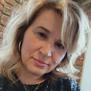 Meet your Posher, Sonia